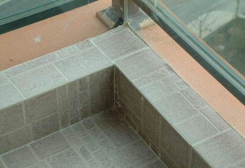 內(nèi)陽(yáng)臺(tái)養(yǎng)花需要關(guān)窗戶