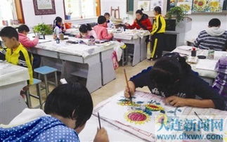 指導(dǎo)托管學(xué)生養(yǎng)花