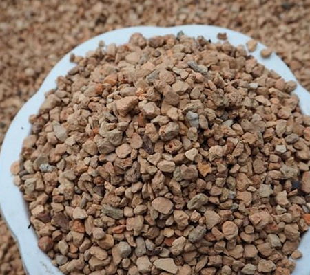 泥炭土加顆粒養(yǎng)花