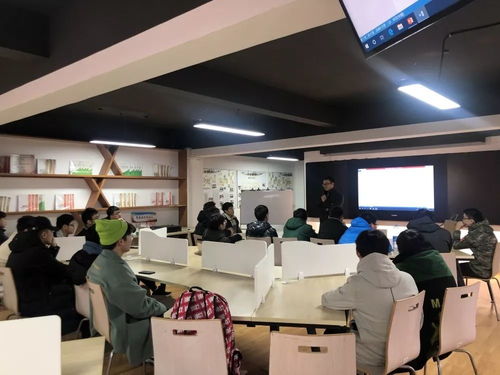 創(chuàng)新創(chuàng)業(yè)校園女神