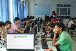 關(guān)于征兵和創(chuàng)新創(chuàng)業(yè)的標語