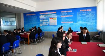 大學(xué)生創(chuàng)新創(chuàng)業(yè)實(shí)驗(yàn)項(xiàng)目英語