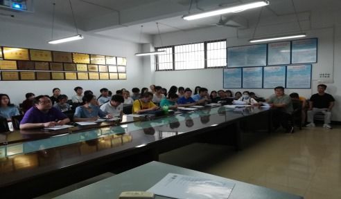 大學(xué)生創(chuàng)新創(chuàng)業(yè)調(diào)研,大學(xué)生創(chuàng)新創(chuàng)業(yè)調(diào)研的背景與意義,大學(xué)生創(chuàng)新創(chuàng)業(yè)調(diào)研總結(jié)報告