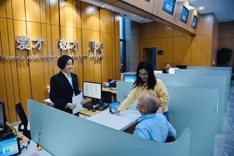 創(chuàng)新創(chuàng)業(yè)服務(wù)激勵(lì)政策文件