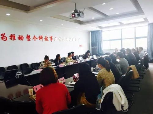 實訓(xùn),創(chuàng)新,創(chuàng)業(yè)