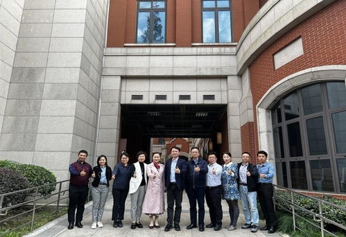 指導(dǎo),創(chuàng)新,創(chuàng)業(yè)