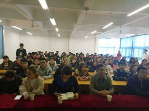 大學(xué)生創(chuàng)新創(chuàng)業(yè)培訓(xùn)主題講座