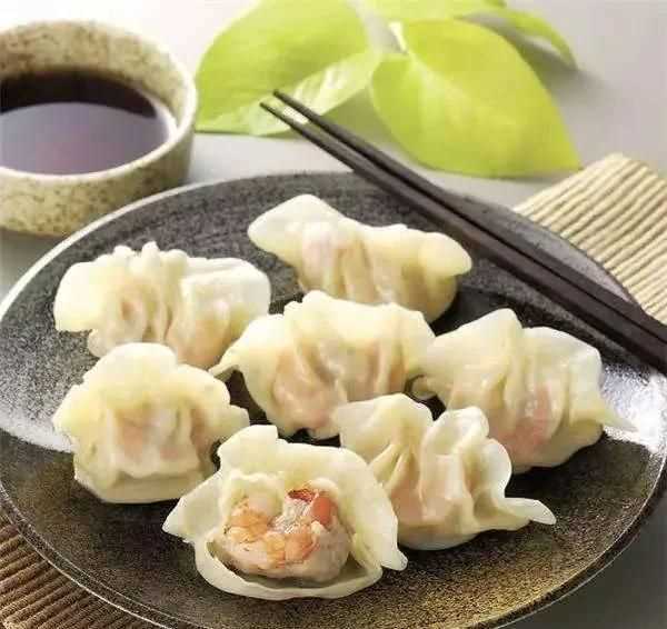 蒸餃用屜布怎么能不粘，蒸餃子要怎么才不會(huì)粘在一起？圖6