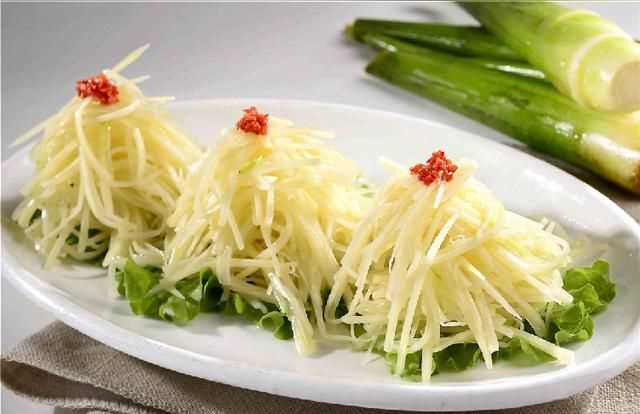 茭白發(fā)綠了還能吃嗎，茭白的葉子可以剪掉嗎？圖8