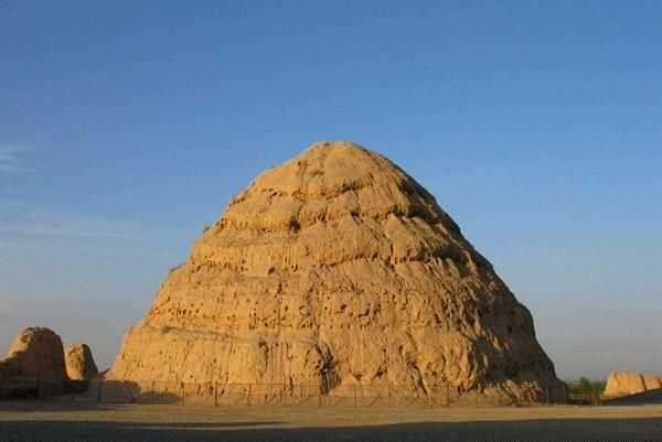 東方金字塔語文系列教材網(wǎng)上可以買到嗎