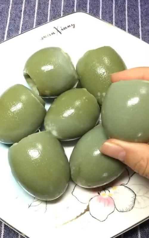 自己雞下的蛋和買的雞蛋哪個(gè)有營養(yǎng)