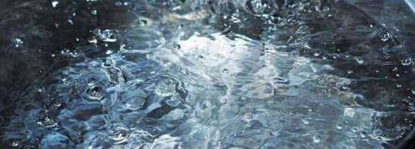 鋁壺?zé)畬θ擞泻?鋁壺?zé)畬θ擞泻嵋曨l圖1