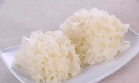 銀耳熬不出膠有功效,銀耳不出膠和出膠的營(yíng)養(yǎng)區(qū)別在哪圖4