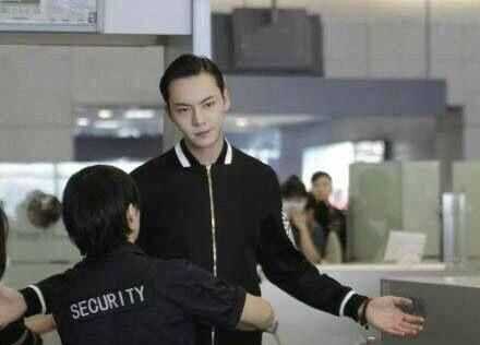 飛機(jī)有鋼板嗎