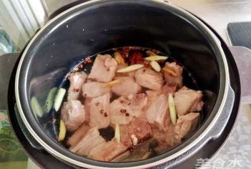 用高壓鍋燉排骨需要多長時間?