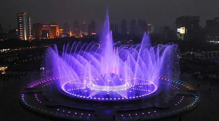 2021泉城廣場噴泉時間夏季