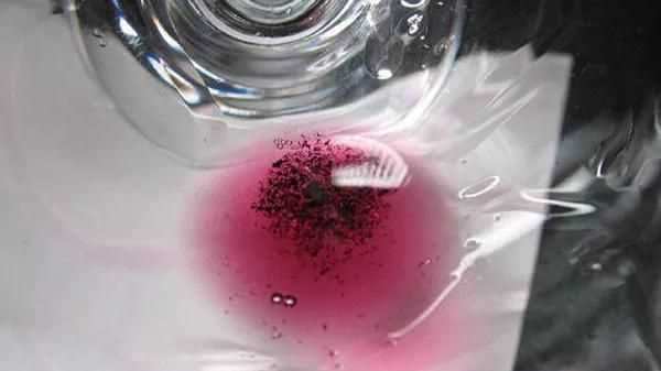 為什么紅酒煮了會(huì)變酸?