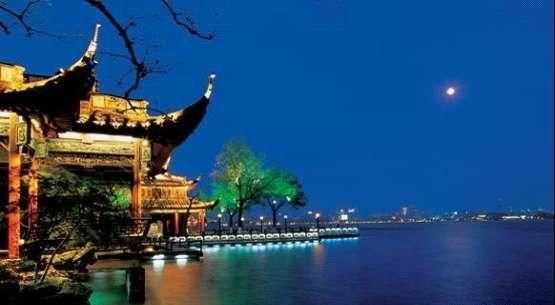 西湖十景介紹，西湖十景名稱有什么含義和來歷？雙峰插云為什么看不到了？圖5