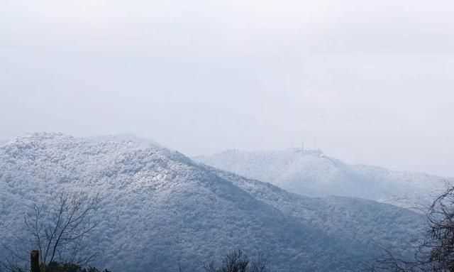西湖十景介紹，西湖十景名稱有什么含義和來歷？雙峰插云為什么看不到了？圖11