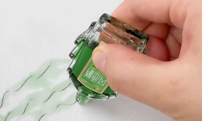 如何洗去瓶子上的標(biāo)簽?zāi)z怎么除掉