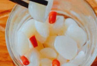 腌的糖蒜有點(diǎn)辣怎么補(bǔ)救,糖醋蒜幾個(gè)月了還是辣怎么辦圖6