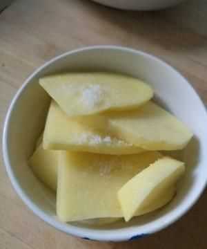 土豆要煮多久才可以熟，西蘭花土豆過熱水多久熟？圖3