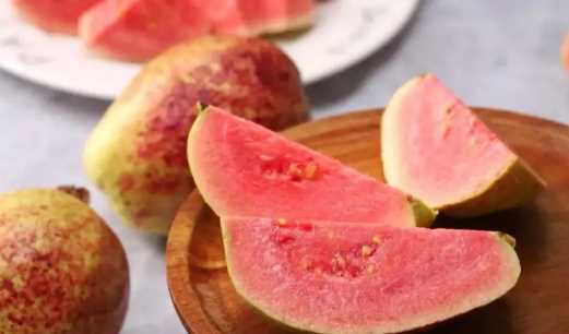 芭樂有紅肉的,紅心芭樂有什么功效與作用及禁忌圖3