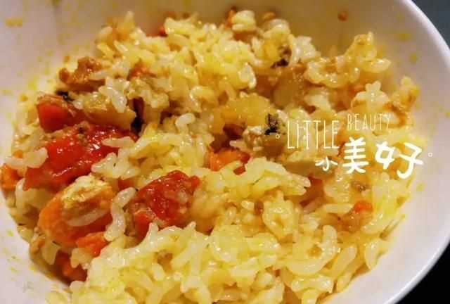 螃蟹有黃的是公還是母，螃蟹肚子里怎么有兩種黃色,一種是淡黃軟軟得,一種是橘黃有點(diǎn)發(fā)硬？圖7