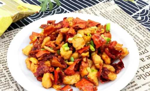 雞胸脯怎么炒,小炒雞胸肉的做法竅門圖2