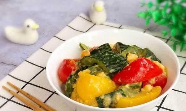 怎么炒咸蛋黃,怎樣炒咸蛋黃土豆絲圖2