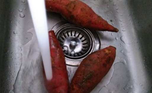 烤地瓜用烤箱用多少溫度烤多長時間,地瓜切開烤箱多少度烤多久能熟圖3