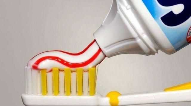 牙膏打開一年還能用嗎，牙膏瓶蓋掉了的牙膏還能繼續(xù)用嗎？圖5