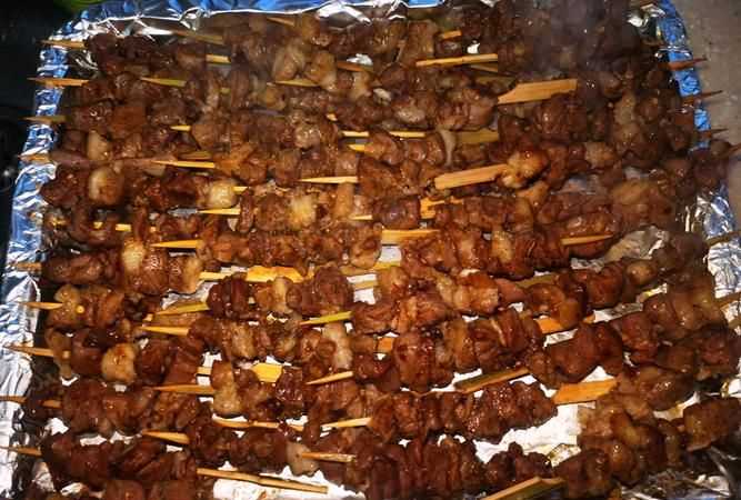 烤箱能烤肉串么,竿子會(huì)不會(huì)著火