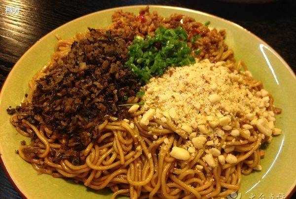 燃面是流行哪里的面食,宜賓燃面和熱干面的區(qū)別圖4