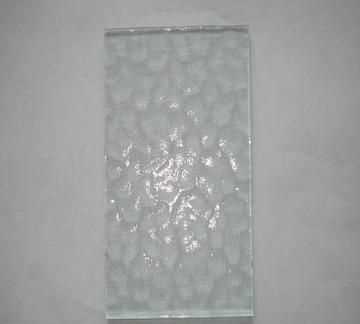 全部玻璃是透明的可以說(shuō)成玻璃是全透明的嗎