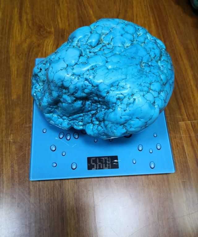 唐卡和佛牌有什么區(qū)別，寺院的壁畫算不算唐卡？什么是唐卡？圖3