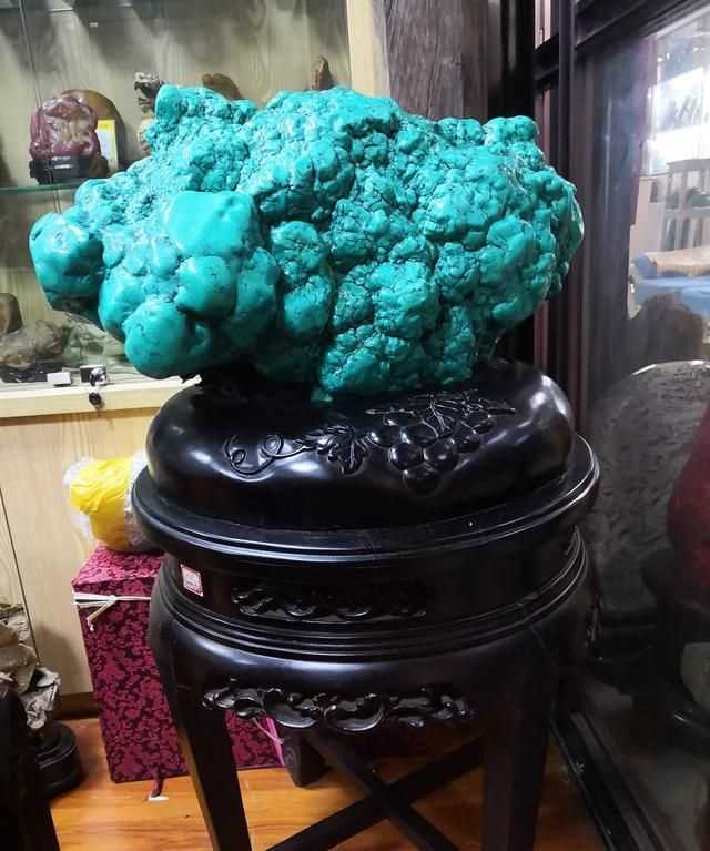 唐卡和佛牌有什么區(qū)別，寺院的壁畫算不算唐卡？什么是唐卡？圖5