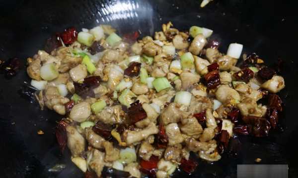 怎么炒雞丁好吃,雞丁怎么做好吃簡單的家常的圖13