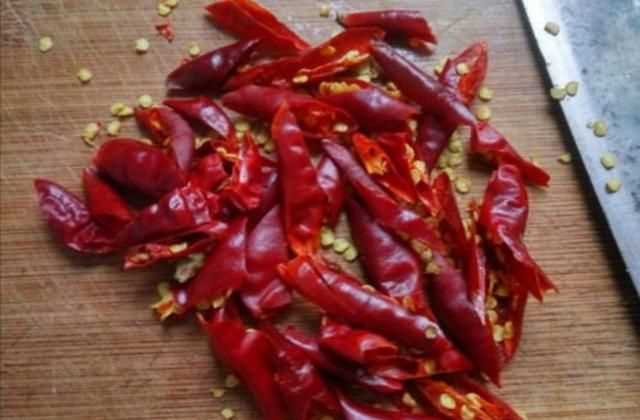 辣椒怎么曬干不變色，怎么曬干辣椒不變色？圖10