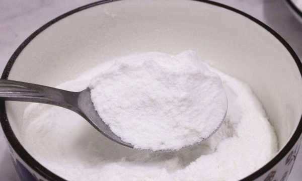 泡打粉和酵母的區(qū)別,泡打粉是什么圖1