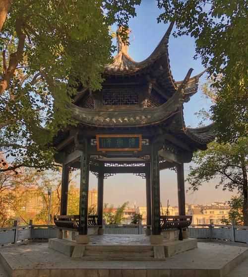 歷史上有名的謝朓樓位于哪個(gè)省