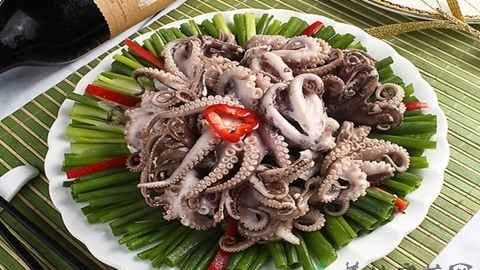 八爪魚的墨汁有營養(yǎng)嗎,吃八爪魚動(dòng)不動(dòng)就是爆頭八爪魚的墨汁真的能吃