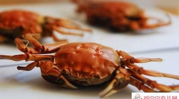 螃蟹沒熟透吃了會怎樣喝奶