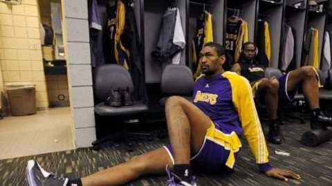 nba中場(chǎng)休息多長(zhǎng)時(shí)間,在籃球比賽中用英語怎么說圖1