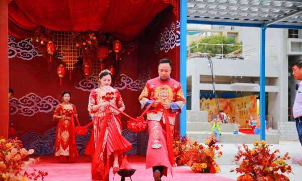 結(jié)婚跨火盆什么意思,結(jié)婚風俗不同圖4