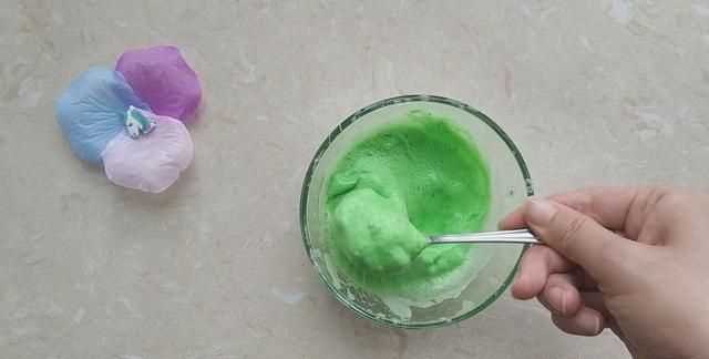 怎么用彩泥做起泡膠，不用成型水和橡皮泥 做起泡膠？圖4