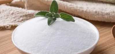 鹽水泡腳的危害,鹽水泡腳對身體的好處以及壞處都有哪些呢圖6