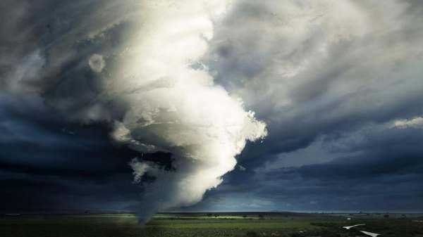 在野外遇到龍卷風時應(yīng)該怎么辦,如果遇到龍卷風應(yīng)該如何自救圖3