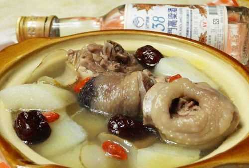 天麻和什么一起燉湯比較好