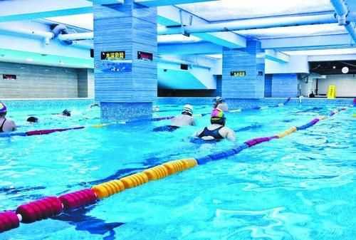 三伏天游泳會加重寒氣嗎